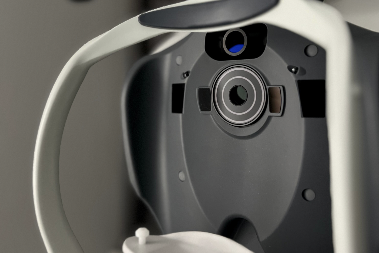 Zapraszamy na profesjonalny pomiar ciśnienia wewnątrzgałkowego (Tonometria) razem z pachymetrią. Znajdziesz nas w Warszawie na Woli - Obozowa 22